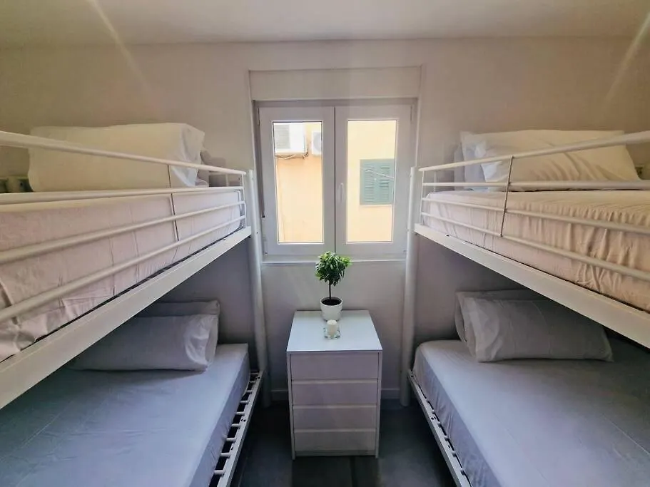 Casona Low Cost Fan Lujo Palma di Maiorca Spagna